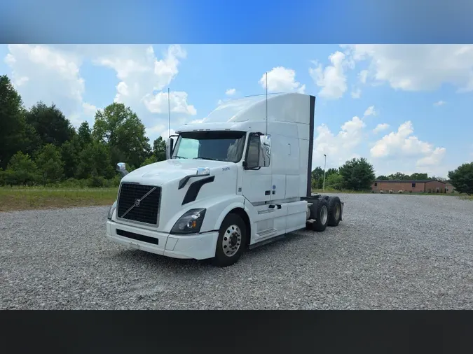 2018 Volvo VNL 740