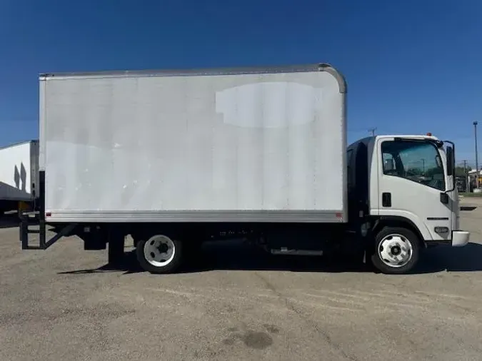 2022 Isuzu NPR-XD