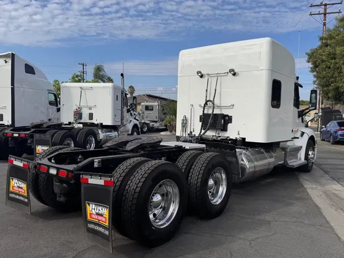 2022 Peterbilt 579