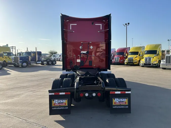 2024 Kenworth T680