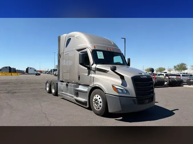 2023 Freightliner Cascadia 12680fd86dc503ca413851cb5ebbbff1b5c