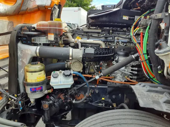 2019 FREIGHTLINER NEW CASCADIA PX126648105858f7fda8bc052fb3c4b6a13b99a