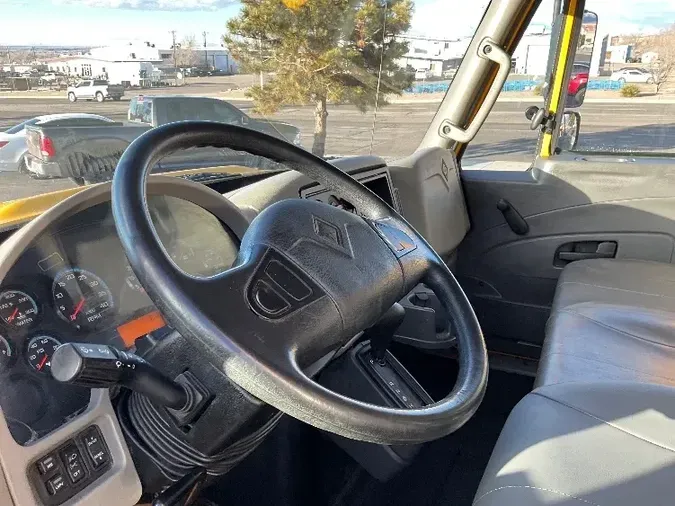 2018 International 4300