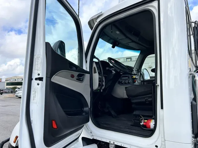 2023 Peterbilt 57981103979d56b45d916b3db61454d9fac