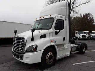 2018 FREIGHTLINER/MERCEDES CASCADIA 113