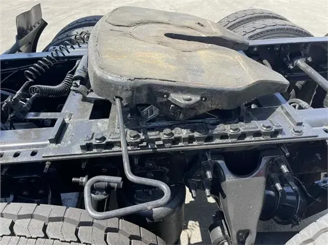 2018 INTERNATIONAL LT
