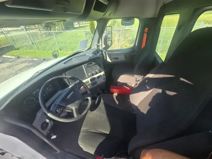 2020 FREIGHTLINER/MERCEDES NEW CASCADIA PX12664