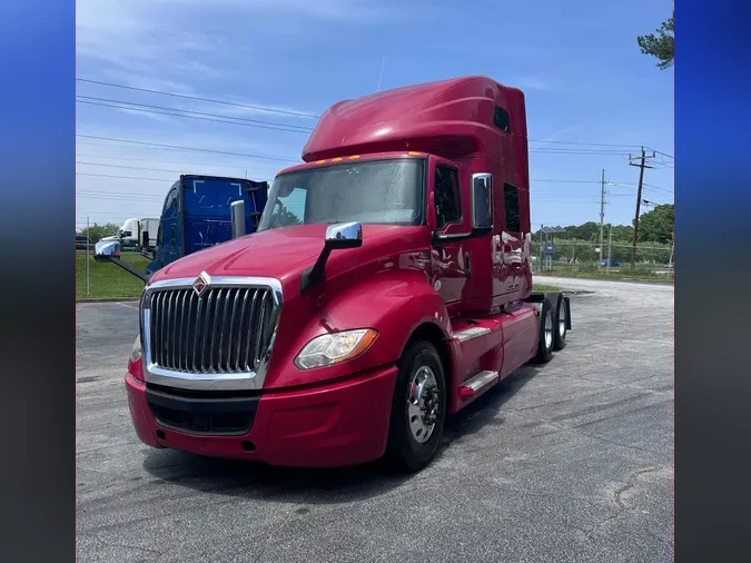 2020 INTERNATIONAL LT625