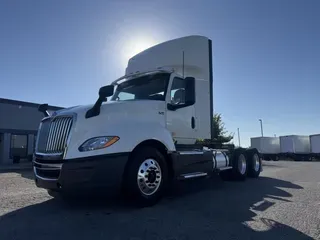 2018 International LT625