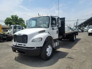 2013 Freightliner M2 106