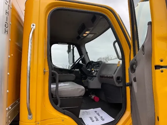 2018 Freightliner M2