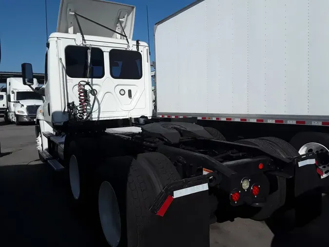 2018 FREIGHTLINER CASCADIA 125