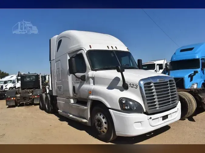 2016 FREIGHTLINER CASCADIA 125812dc9acb9d1121f2ff7278a302803bb