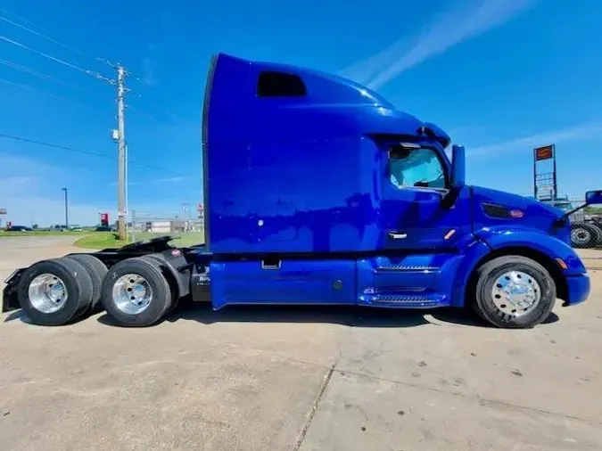 2022 Peterbilt 579