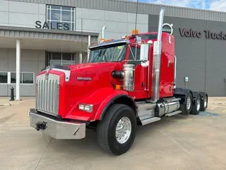 2018 KENWORTH T800