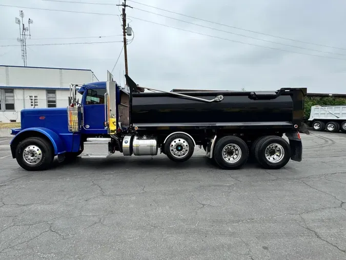 2018 Peterbilt 389