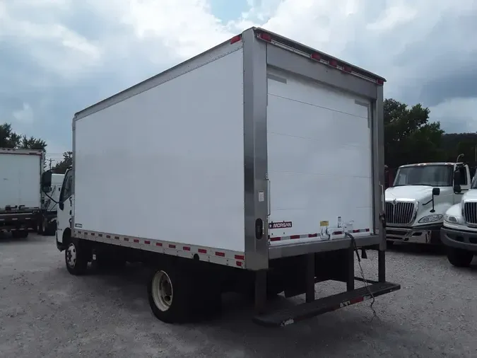 2019 HINO HINO 195