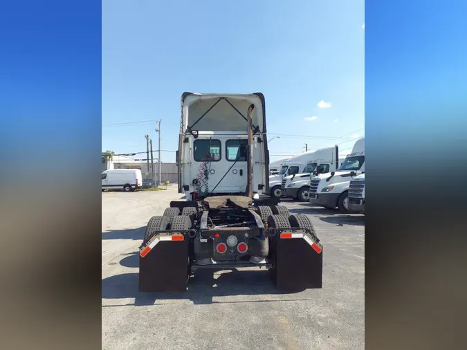 2019 FREIGHTLINER NEW CASCADIA PX12664