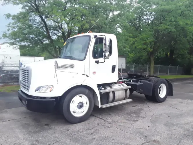 2017 FREIGHTLINER/MERCEDES M2-1128137b9d997fedd8a47c0884f8bfbbe3e