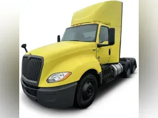 2023 International LT625