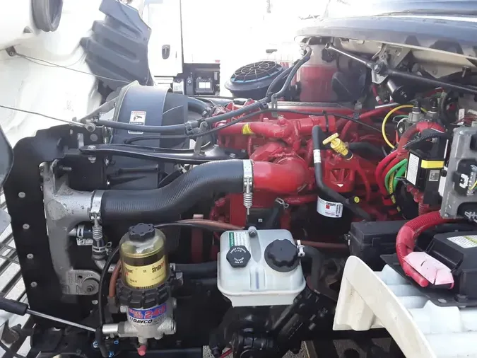 2016 FREIGHTLINER/MERCEDES M2 106814419b5ec788f9a32af83ce644bc092