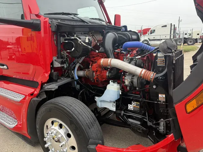 2024 Peterbilt 579