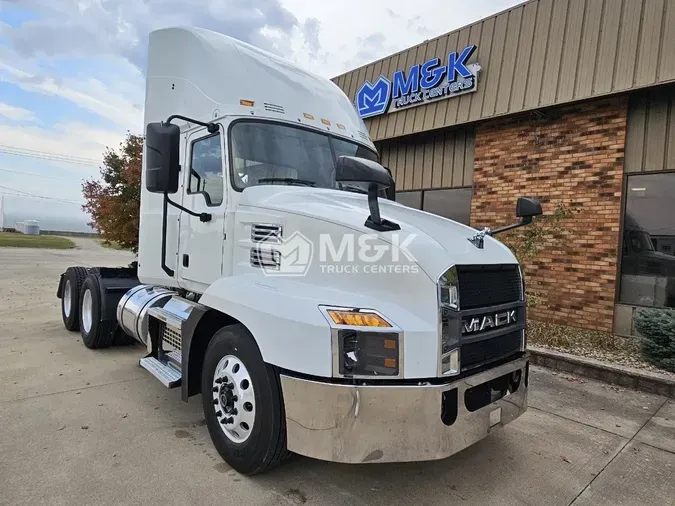 2020 MACK Anthem8148615acf0aeb522bfe98ad4a3a5994