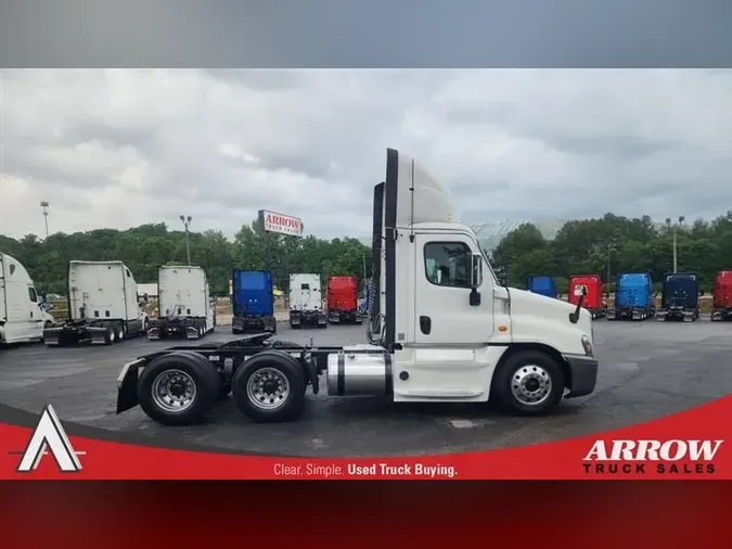 2020 FREIGHTLINER CASCADIA