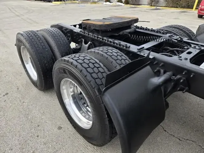 2024 International LT625814ce6e58039b8226970c7f85f784d33