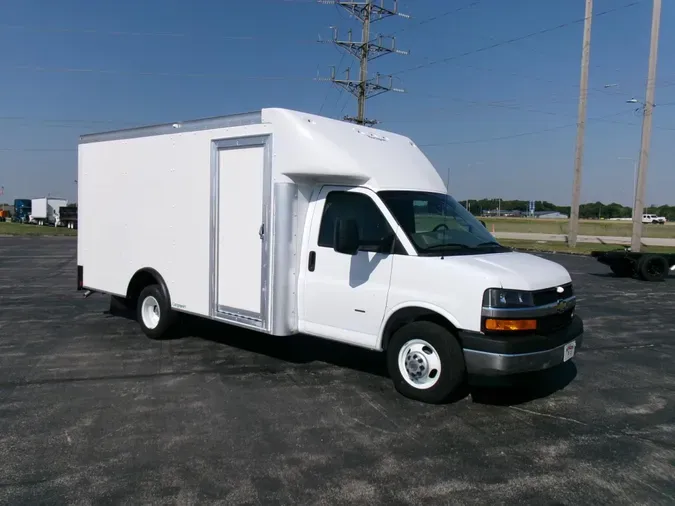 2023 Chevrolet Express 3500814d9d34876675c4d2f46821b46546ae