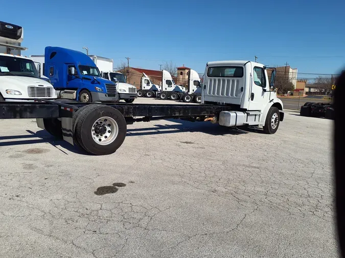 2018 FREIGHTLINER/MERCEDES M2 106