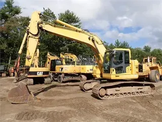 2011 KOMATSU PC228US LC-8