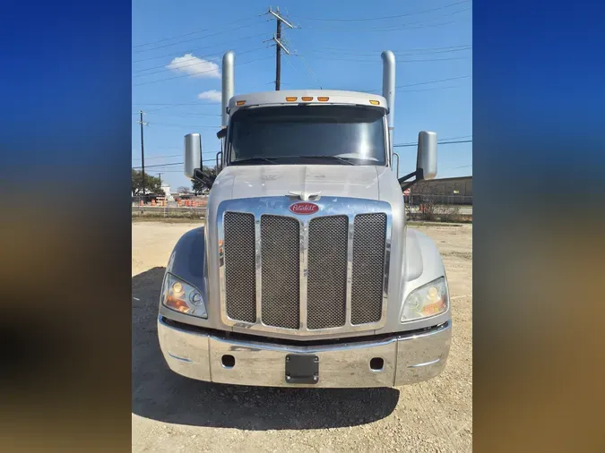 2021 PETERBILT 579