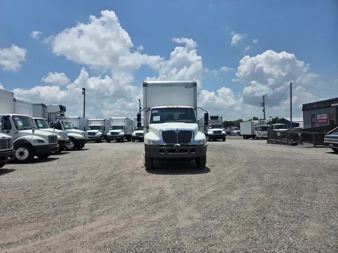 2020 NAVISTAR INTERNATIONAL MV607 (4X2)