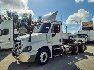 2020 FREIGHTLINER/MERCEDES CASCADIA 125