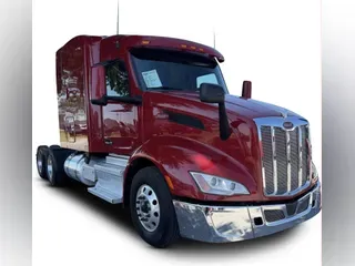 2022 Peterbilt 579