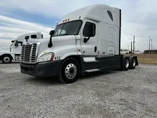 2016 FREIGHTLINER CASCADIA 125