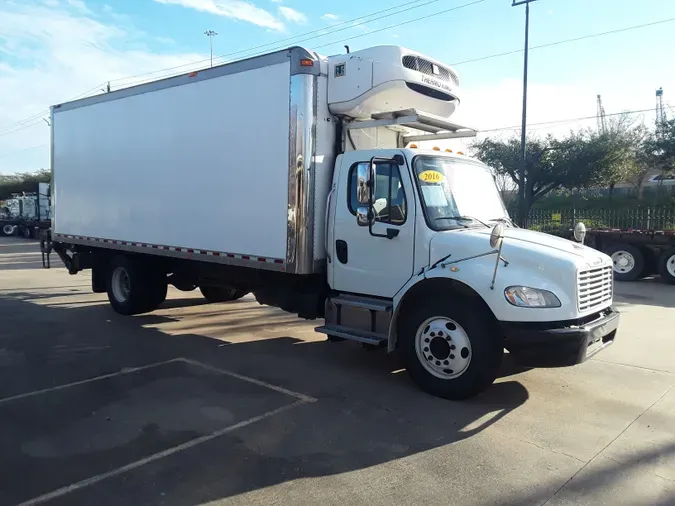 2016 FREIGHTLINER/MERCEDES M2 106