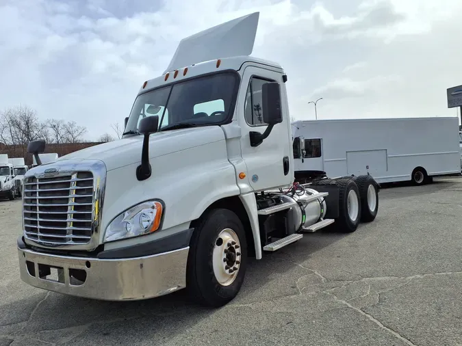 2016 FREIGHTLINER/MERCEDES CASCADIA 12581614328572ae925110c8865981547ba