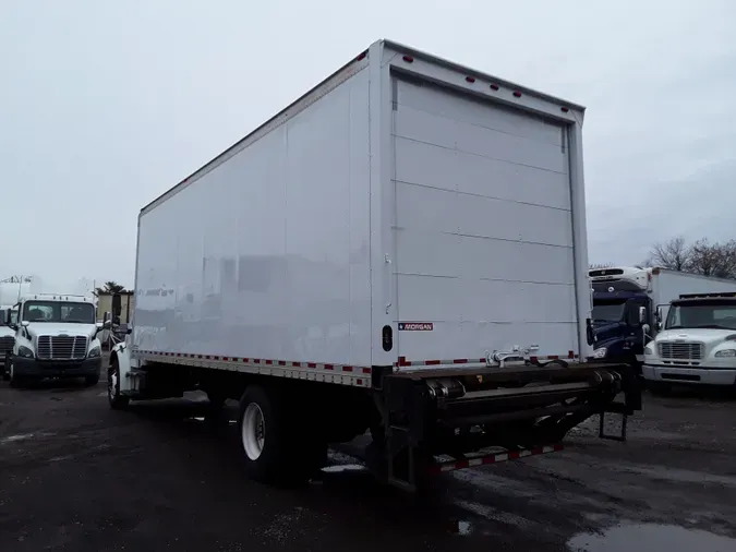 2017 FREIGHTLINER/MERCEDES M2 106