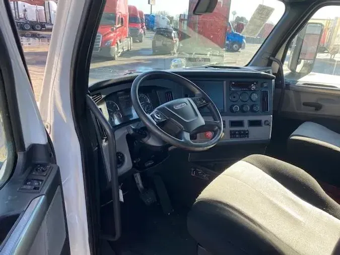 2019 Freightliner Cascadia