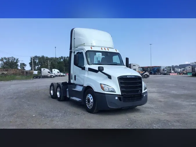 2020 Freightliner Cascadia 1268164cde74429420e4cc2536b9843a4eb