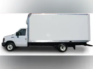 2019 Ford E-450
