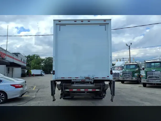 2019 FREIGHTLINER/MERCEDES M2 106