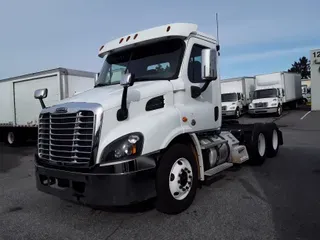 2018 FREIGHTLINER/MERCEDES CASCADIA 113