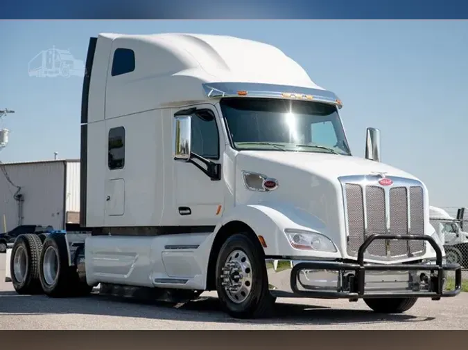 2021 PETERBILT 579