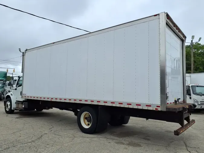 2018 FREIGHTLINER M2 106