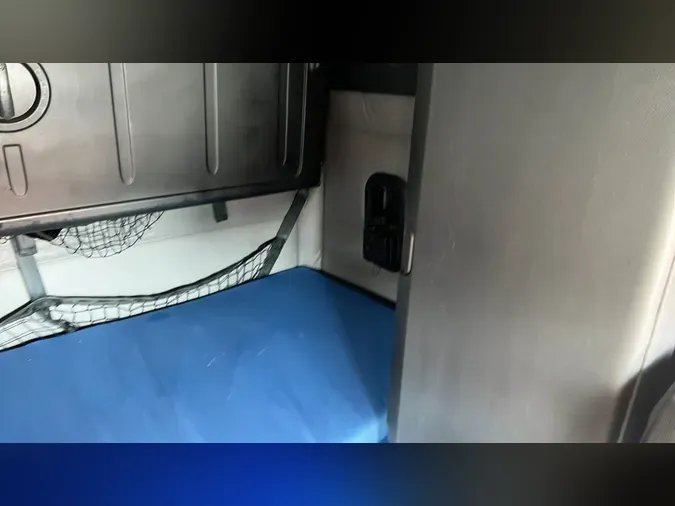 2020 Freightliner Cascadia 126