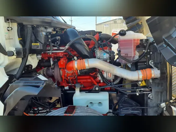 2020 NAVISTAR INTERNATIONAL LT625 DAYCAB T/A8177ee5cce371cce6c688e8d47b65d8a