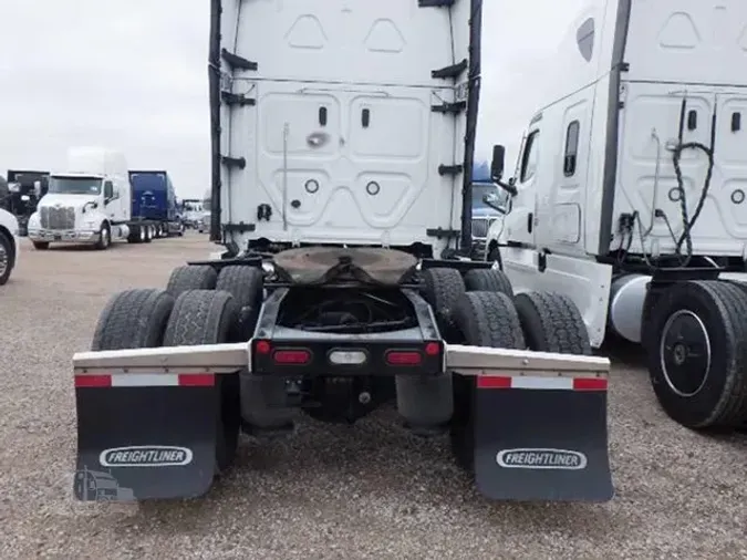 2024 FREIGHTLINER CASCADIA 126